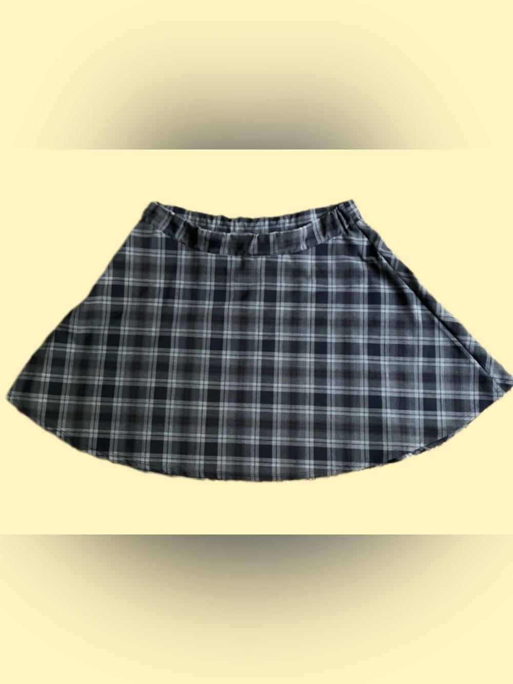 Y2K Gray & Black Plaid Mini Skater Skirt, Medium